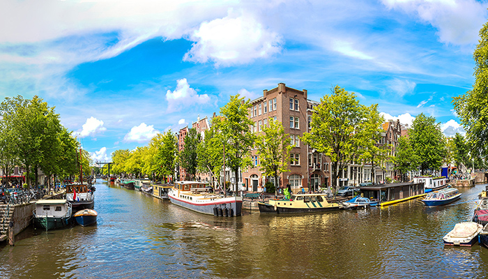 Viajes Alemania, Austria, Bélgica, Francia, Hungría, República Checa, Países Bajos e Islas Vírgenes-Reino Unido 2026: Europa Esencial: Londres, París y Corazones de Europa en 20 Días